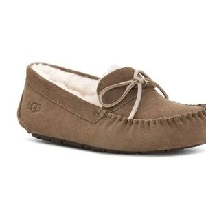 Men’s UGG Corvin Slipper in Dry Leaf size 9 and 10